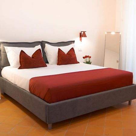 Palazzo Castriota Scanderbeg Naples Luaran gambar